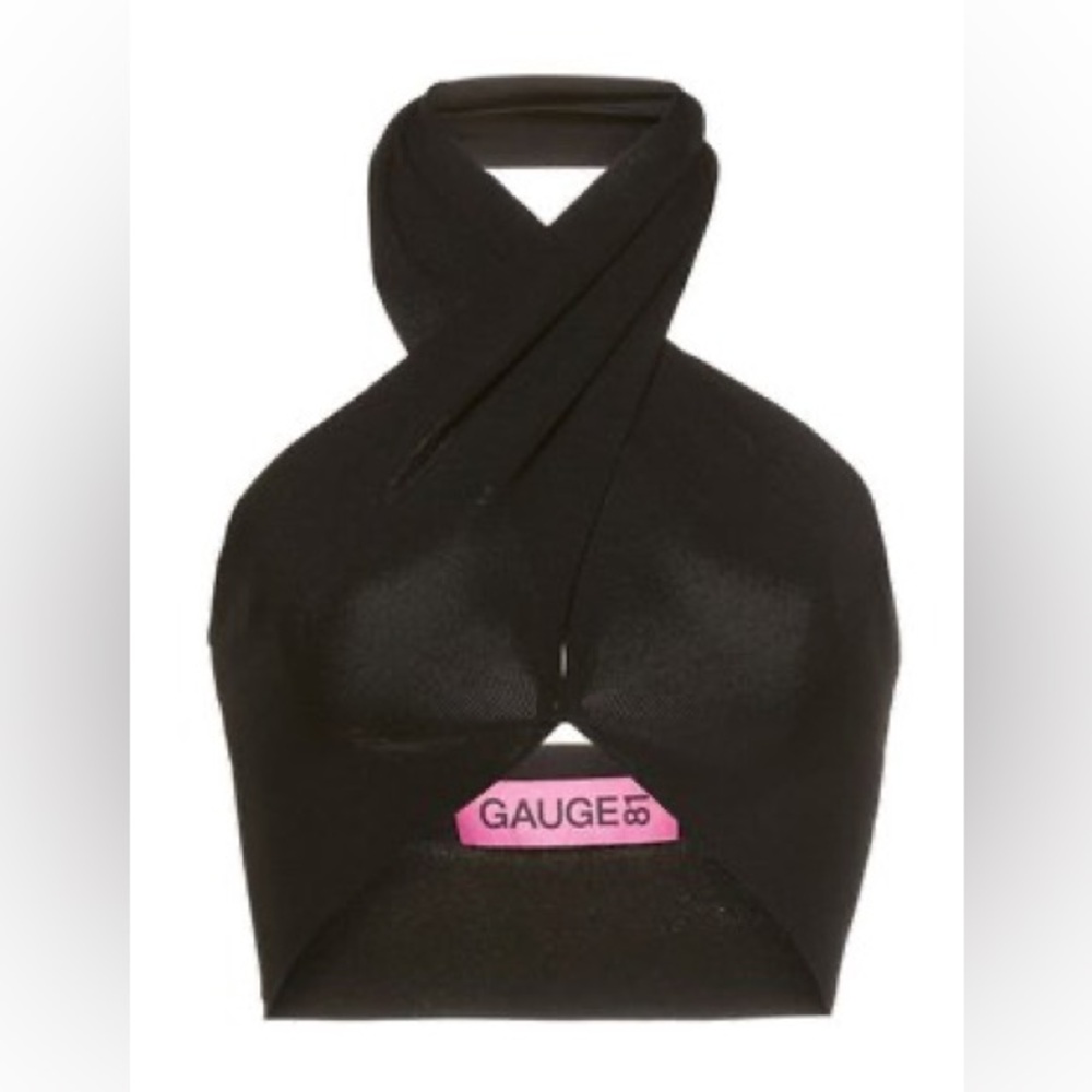 Gauge81 Black Valencia Wrap Crop Top